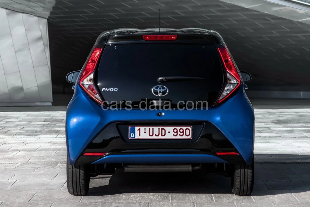 Toyota Aygo 1.0 VVT-i x-fun 2018 front view