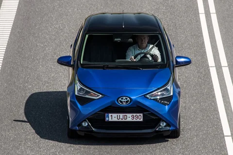 Toyota Aygo 1.0 VVT-i x-fun 2018 view 3