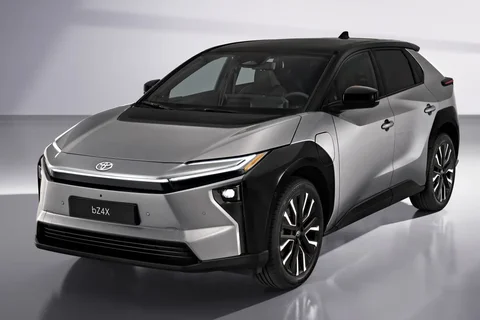 Toyota bZ4X Dynamic 2025 view 11