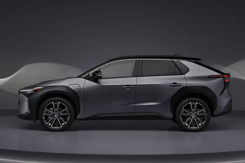 Toyota bZ4X Premium 4WD 2022 view 10
