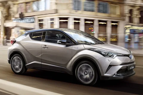 Toyota C-HR 1.2T Active 2017 view 6