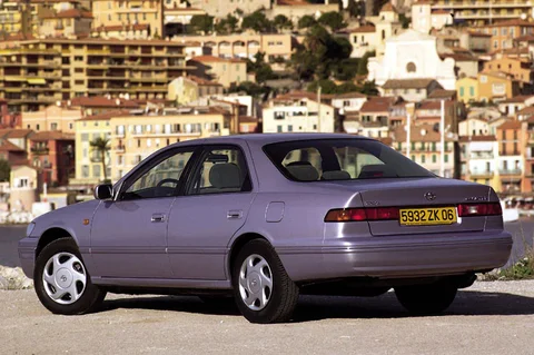 Toyota Camry 3.0i GL 1996 view 5