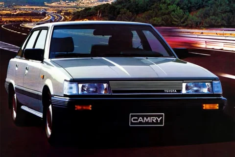 Toyota Camry 2.0 TD DX 1985 view 3
