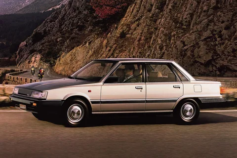 Toyota Camry 2.0 TD DX 1985 view 2