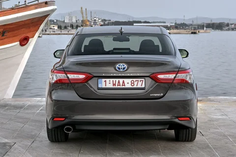 Toyota Camry 2.5 Hybrid Dynamic 2019 view 9