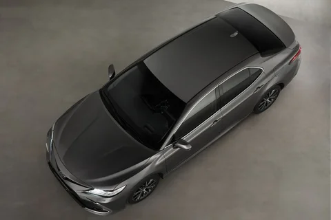 Toyota Camry 2.5 Hybrid Dynamic 2021 view 2