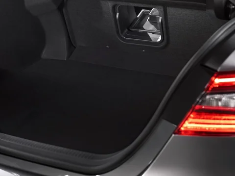 Toyota Camry 2.5 Hybrid Dynamic 2021 view 10