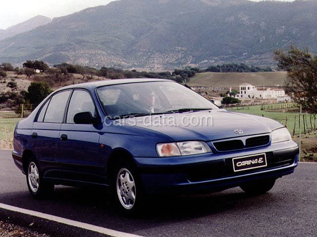 Toyota Carina E 2.0 TD GL 1996 front view