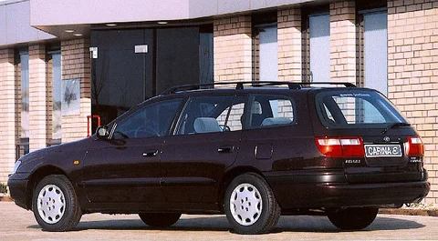 Toyota Carina E Estate 2.0 TD GL 1996 view 3