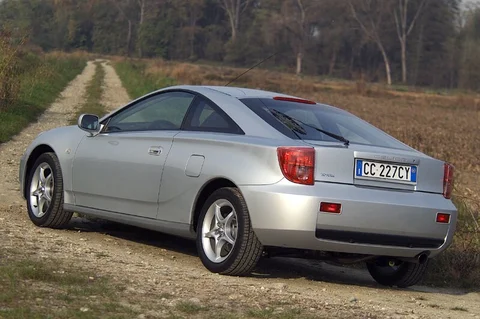 Toyota Celica 1.8 VVT-i 2002 view 2