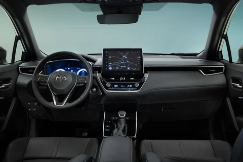 Toyota Corolla Cross Hybrid 140 Dynamic 2025 view 12