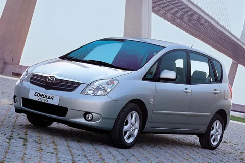 Toyota Corolla Verso 2.0 D4-D 90 Linea Sol 2002 view 5