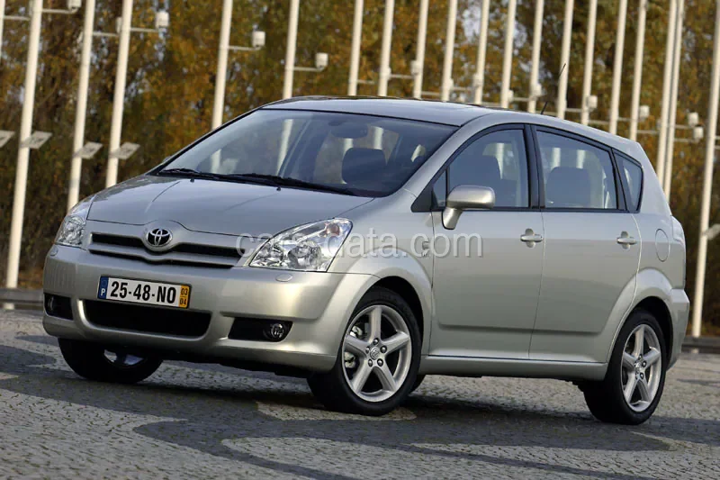 Toyota Corolla Verso 2.2 D-4D Linea Sol 2005 front view