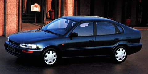 Toyota Corolla Liftback 2.0 D XL 1993 view 2