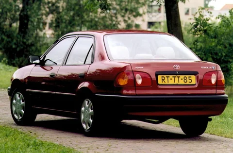 Toyota Corolla 2.0 D Linea Terra 1997 view 2
