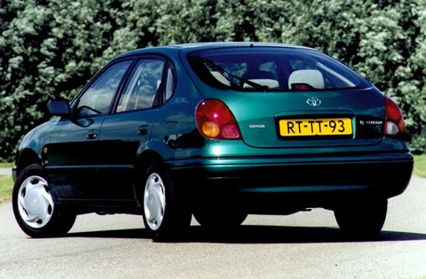 Toyota Corolla 1.3 G6 1999 view 5
