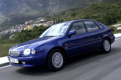 Toyota Corolla 1.3 G6 1999 view 4