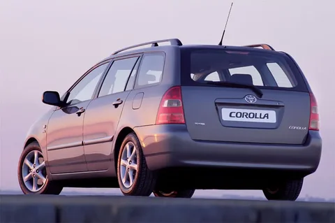 Toyota Corolla Wagon 2.0 D4-D 90 Linea Sol 2002 view 2