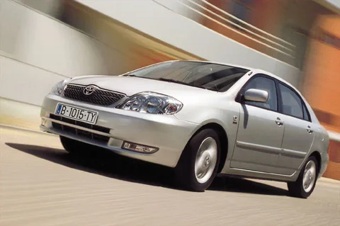 Toyota Corolla 2.0 D4-D 90 Linea Sol 2003 view 7