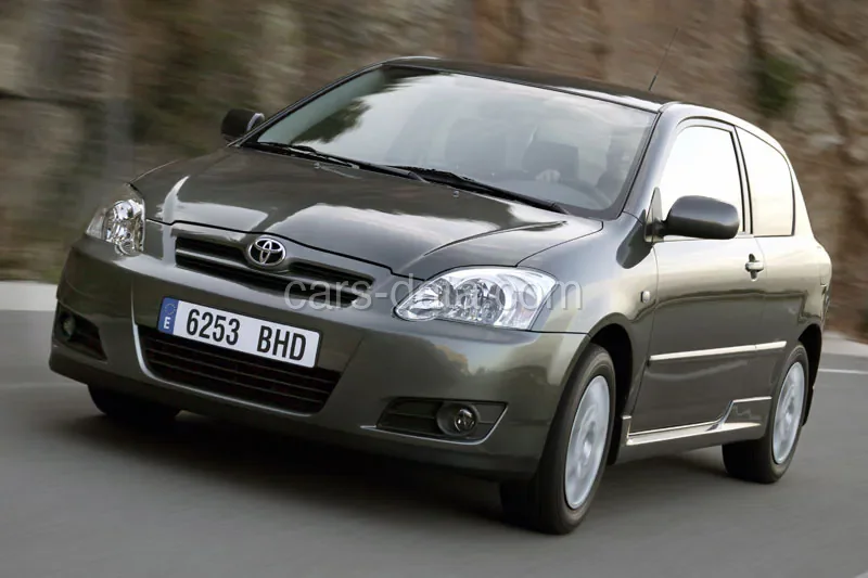 Toyota Corolla 2.0 D4-D Executive 2004 front view