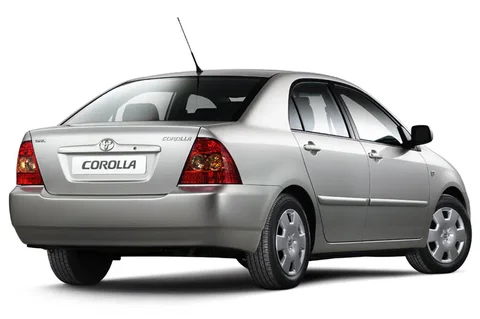 Toyota Corolla 2.0 D4-D Executive 2004 view 3