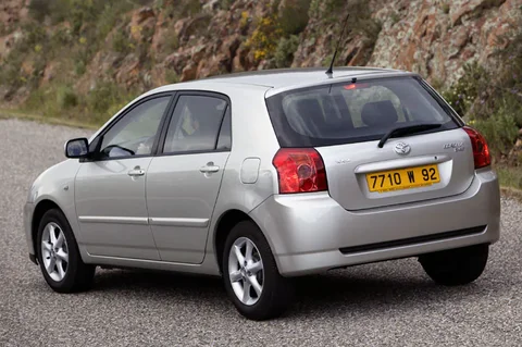 Toyota Corolla 2.0 D4-D Linea Sol 2004 view 4