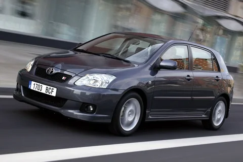 Toyota Corolla 2.0 D4-D Linea Sol 2004 view 10