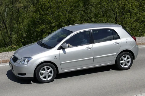 Toyota Corolla 2.0 D4-D Linea Sol 2004 view 11