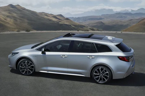 Toyota Corolla Touring Sports 1.2 Turbo Active 2019 view 5