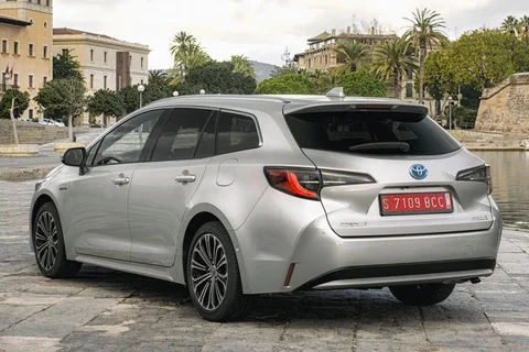 Toyota Corolla Touring Sports 1.2 Turbo Active 2019 view 8