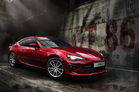 Toyota GT86 2.0 D-4S Black Edition 2018 view 4