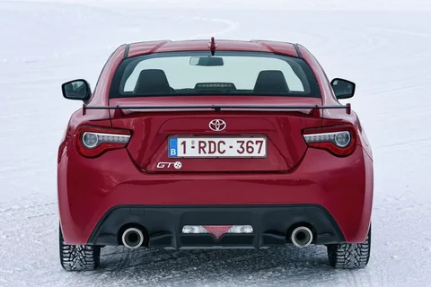 Toyota GT86 2.0 D-4S Black Edition 2018 view 7