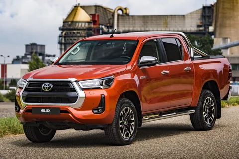 Toyota Hilux Double Cab 2.4 D-4D 4WD Challenger 2024 view 2