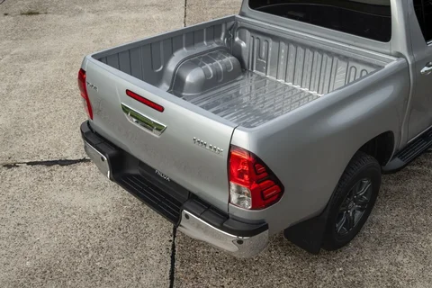 Toyota Hilux Double Cab 2.4 D-4D 4WD Challenger 2024 view 6