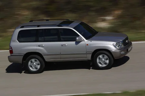 Toyota Land Cruiser 100 4.2 D4-D VX 2002 view 8