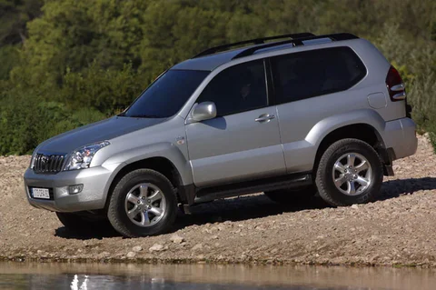 Toyota Land Cruiser 3.0 D-4D VX 2006 view 5
