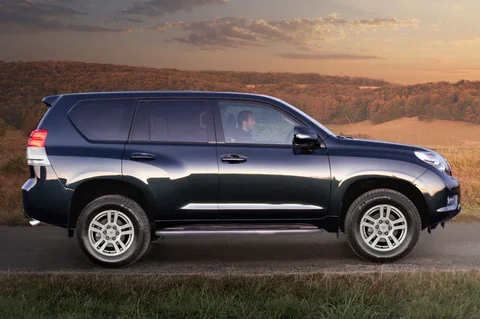 Toyota Land Cruiser 3.0 D-4D Executive 2010 view 5