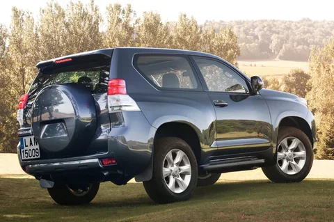 Toyota Land Cruiser 3.0 D-4D VX 2010 view 5