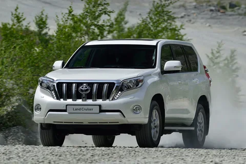 Toyota Land Cruiser 2.8 D-4D-F VX 2015 view 3