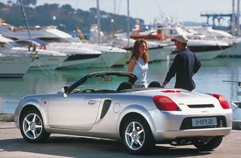 Toyota MR2 1.8 16v VVT-i Speedshift 2000 view 5