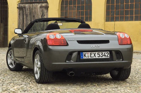 Toyota MR2 1.8 16v VVT-i Speedshift 2002 view 10
