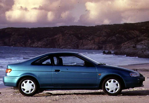 Toyota Paseo 1.5i 1996 view 2