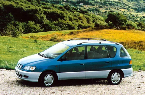 Toyota Picnic 2.2 TD Executive 1999 view 5
