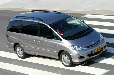 Toyota Previa 2.0 D4-D Linea Soleil 2004 view 5