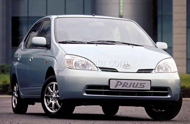 Toyota Prius 2000 — Zewnątrz 1