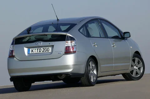 Toyota Prius THSD 2004 view 10