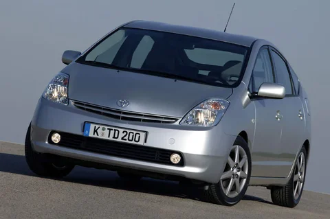 Toyota Prius THSD 2004 view 6