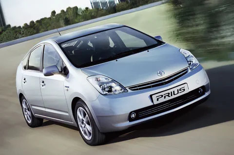 Toyota Prius THSD Tech 2006 view 3
