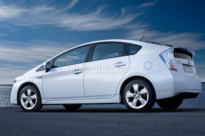 Toyota Prius 1.8 HSD Dynamic 2009 front view