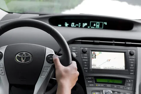 Toyota Prius 1.8 HSD Dynamic 2009 view 8